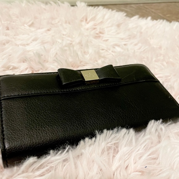 Kate Spade Wallet - Picture 5 of 7